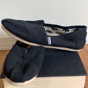 TOMS